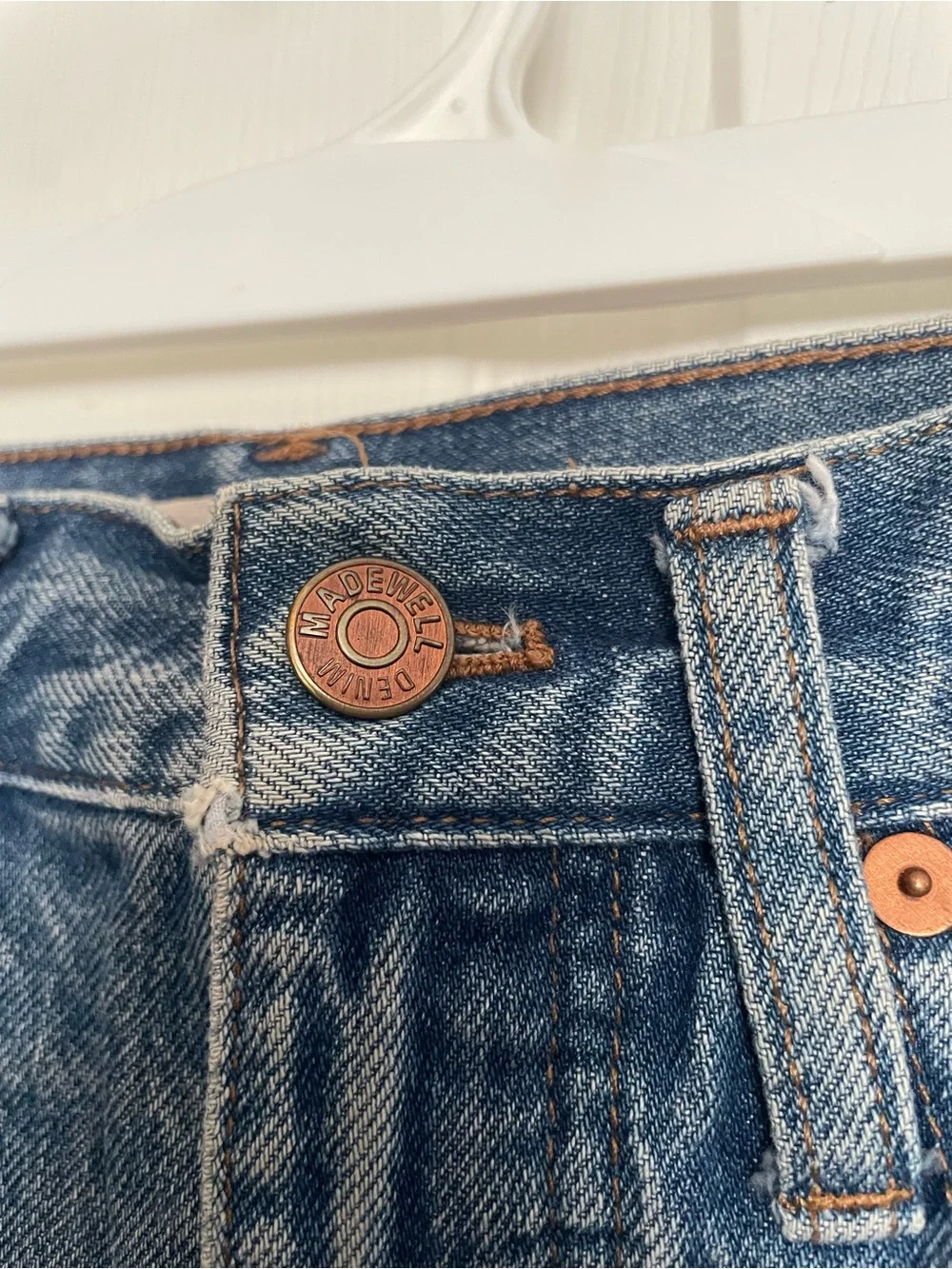 Madewell Women’s size 24 Classic Straight Jean Denim Cutoff Shorts - Blue